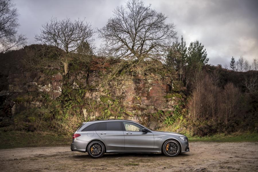  Mercedes-AMG C63 S Estate (S205) 2018 года  (UK) (фото 21 из 36)